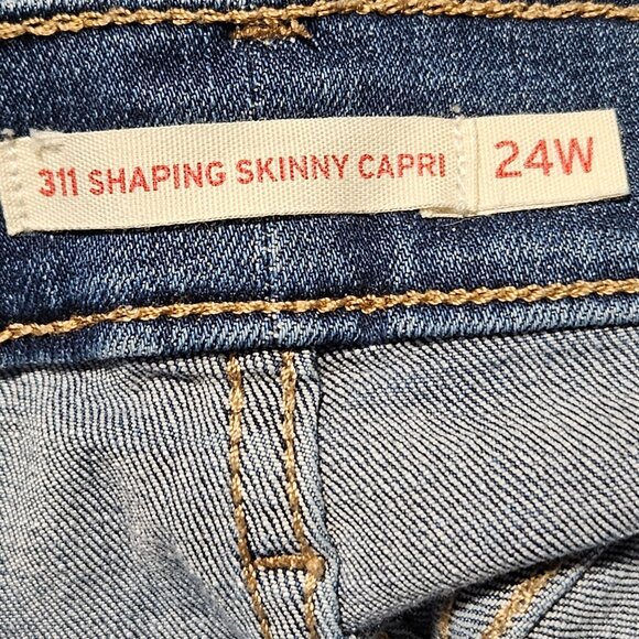 Levis 311 Skinny Capri Jeans Womens Size 24W High Rise Medium Wash Denim Pants - Picture 4 of 6